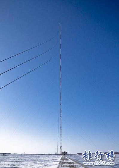 十大世界上最高的塔排名：哈利法塔828米鹤立鸡群
