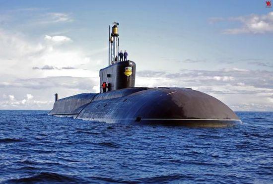 俄罗斯北风之神核潜艇图片