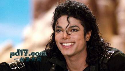 最富有的音乐家Top1：迈克尔·杰克逊